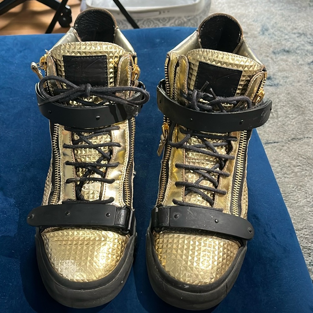 Worn Giuseppe Zanotti Gold Men’s Sneakers. Size 10.5